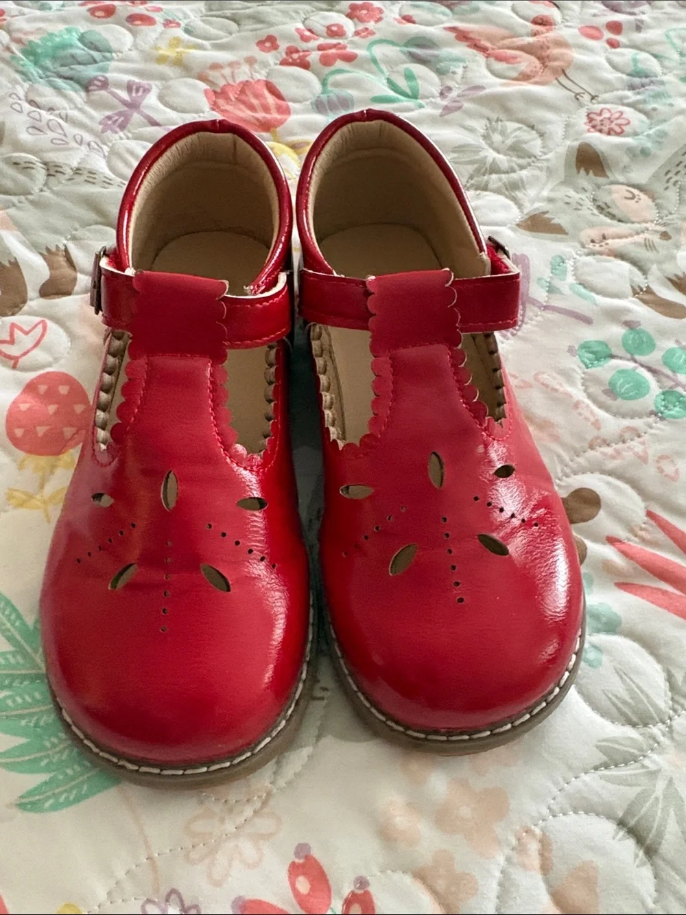 Girls' Red Mary Jane T-Strap Leather Shoes Size 1 EUC